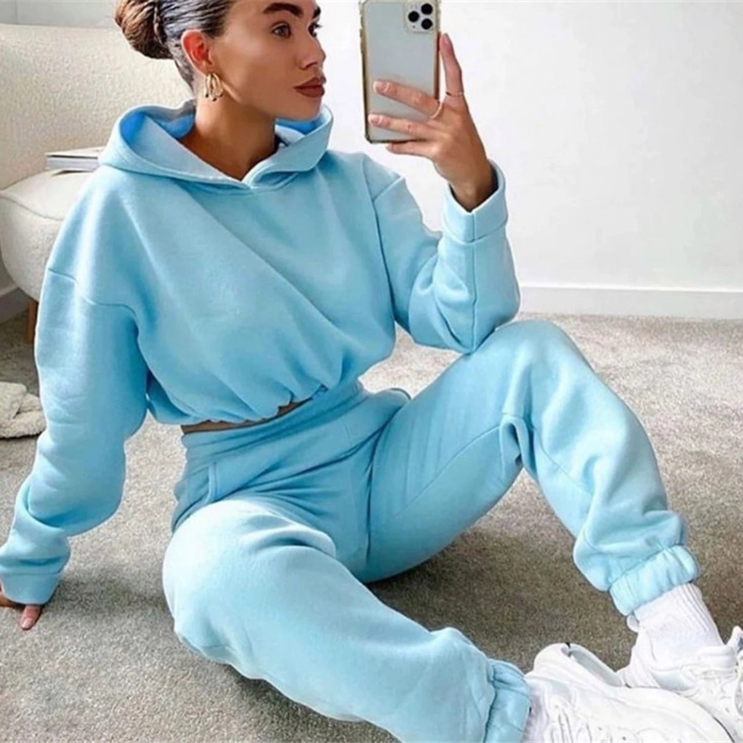 Conjunto Feminino Fitness Casual 2 Peças – Moleton Leve com Capuz